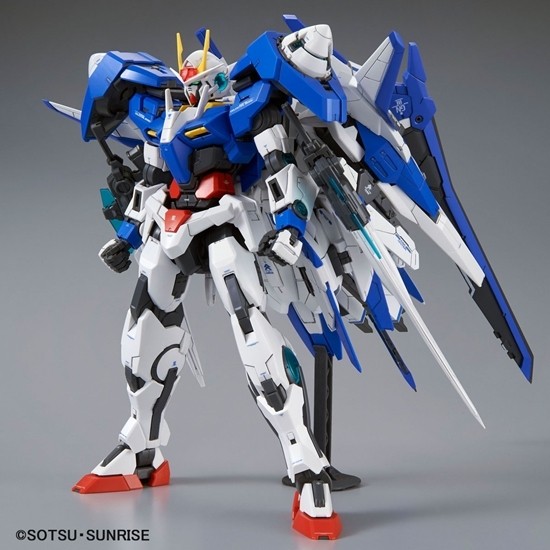 GN-0000 GNR-010/XN 00 XN Raiser "Gundam 00", Bandai Hobby MG 1/100 (Gundam Model Kit)