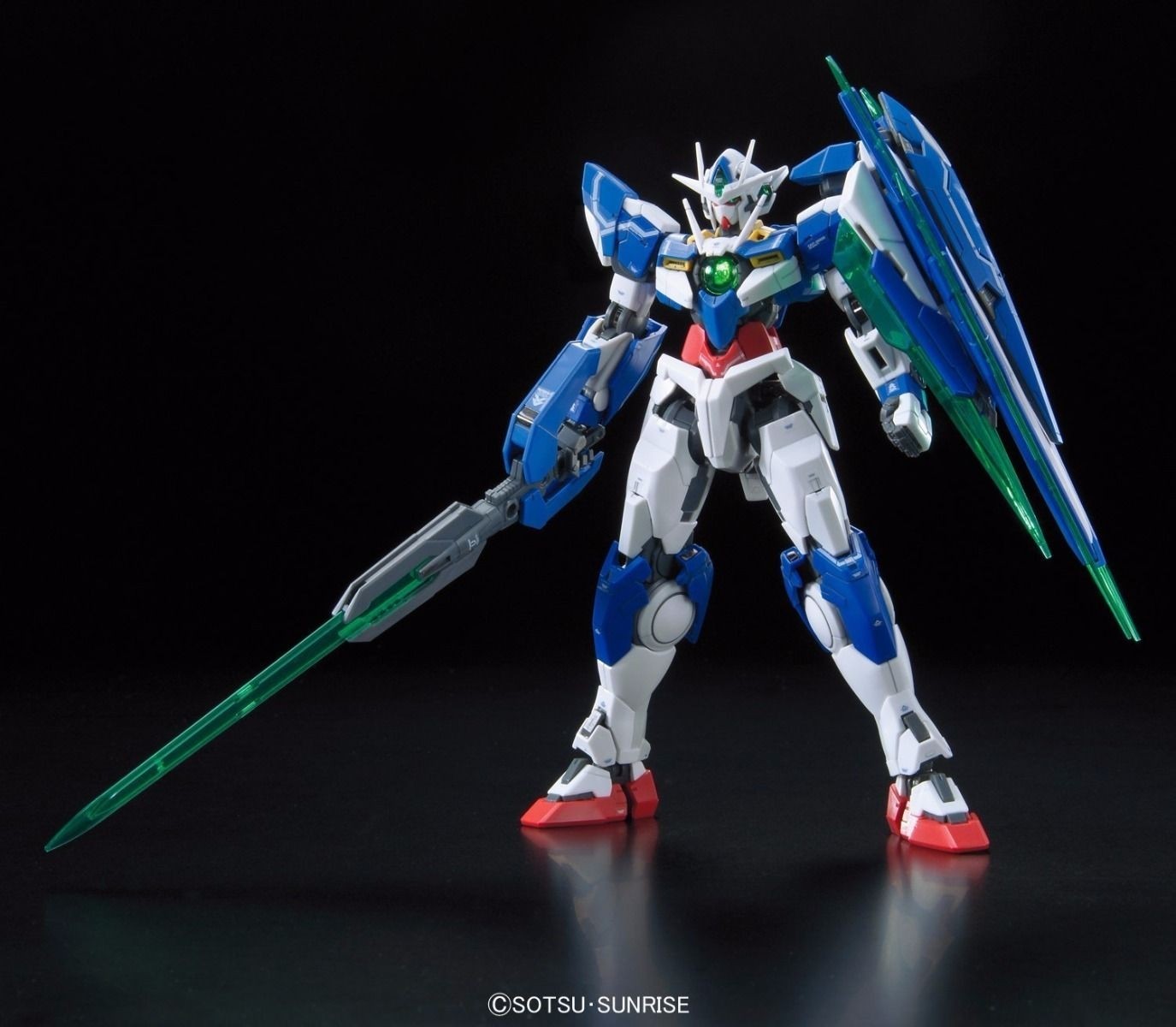 #21 GN-0000 00 QAN[T] "Gundam 00", Bandai RG 1/144 (Gundam Model Kit)